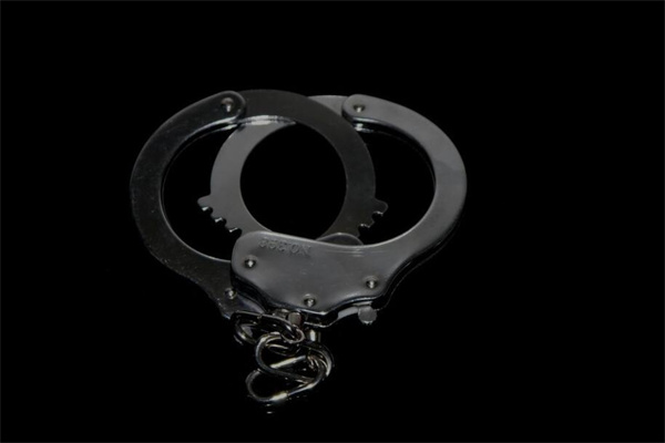 夢見手扣意味著什麼_周公解夢