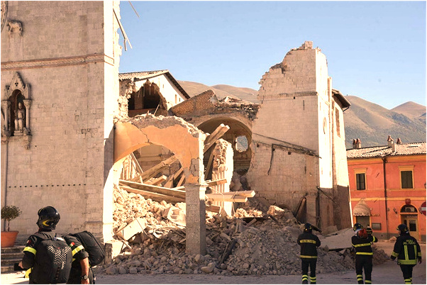 夢到了幫自己的人偷走的財務是好的徵兆嗎_周公解夢官網