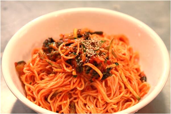 夢見小孩從五樓摔下去是啥預兆_周公解夢官網