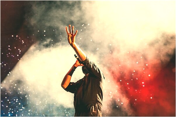 夢見媽媽的錢被偷有什麼意思嗎_周公解夢官網