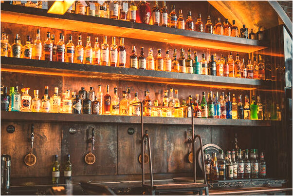 夢到了自己被鬼咬脖子是什麼預兆_周公解夢官網