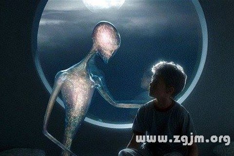 Dream of seeing aliens