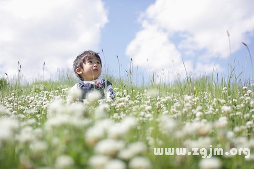 認為“男人說的話就是不能信”的星座女生_十二星座