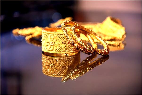 夢見己故的媽媽和自己說話是凶兆還是吉兆_周公解夢官網