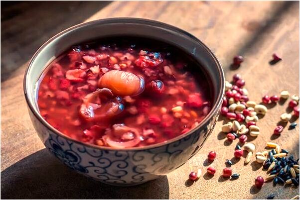 夢到自己被殺留了好多血意味著什麼_周公解夢官網