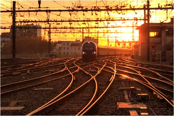 夢見以前情人房間很亂預兆了什麼嗎_周公解夢官網