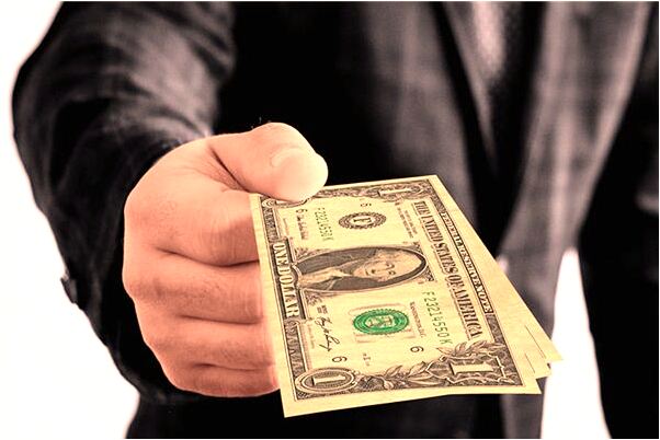 夢到過喪事穿紅衣服好不怎么回事_周公解夢官網