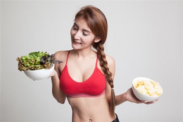 79年屬羊女2020年每月運勢_十二生肖