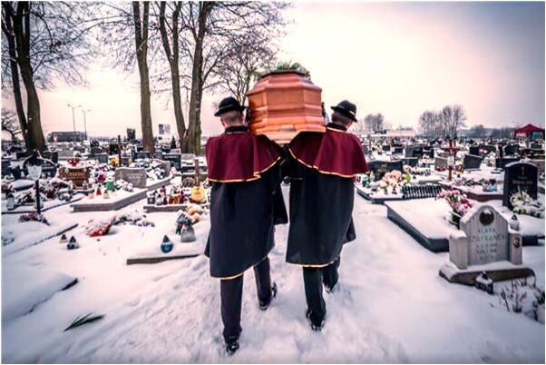 夢到自己飛去廟求救代表著什麼？_周公解夢官網