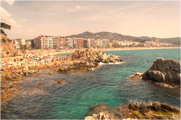 夢見帶紅胸罩有什麼徵兆_周公解夢官網