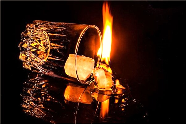 夢到跟國中的同學接吻有何寓意_周公解夢官網