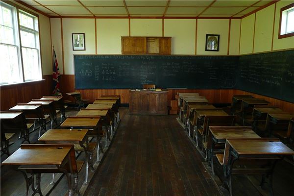 夢見找不到學校的預兆_周公解夢