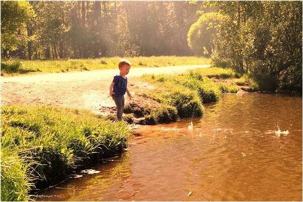 夢到了在黑暗的夜晚行走代表什麼_周公解夢官網