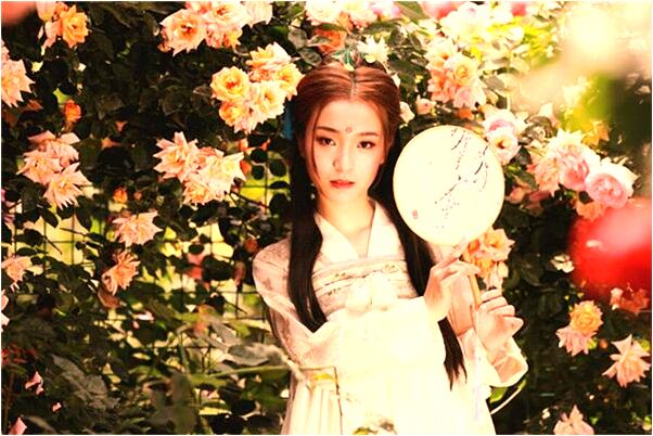 夢見自己上學時與同伴犯罪逃跑是什麼意思？_周公解夢官網