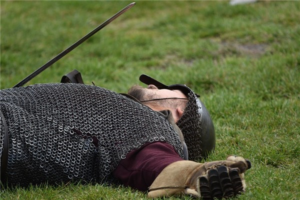 夢見朋友慘死是吉兆嗎?_周公解夢