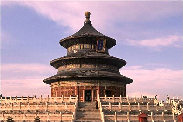 夢到了大白獅子是好事還是壞事_周公解夢官網