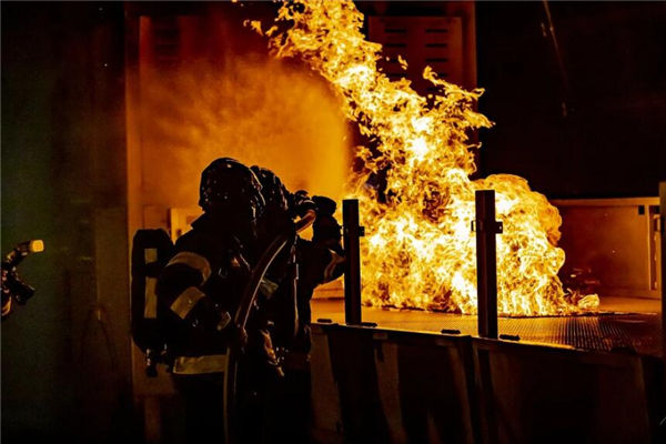 夢見起火是什麼含義_周公解夢