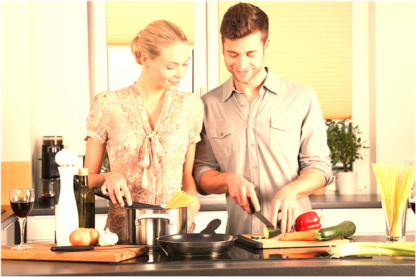 夢到別人來自己家鬧事有何寓意_周公解夢官網