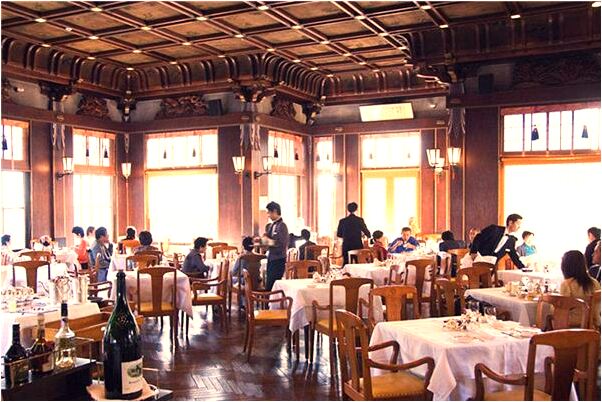 夢見好多的女人鞋子是凶兆還是吉兆_周公解夢官網