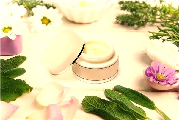 夢到孩子穿軍裝有什麼含義_周公解夢官網