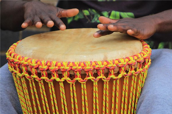 夢到了擊鼓什麼寓意_周公解夢