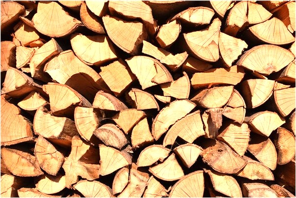 夢見和一男子在山上看見了湖是咋回事_周公解夢官網