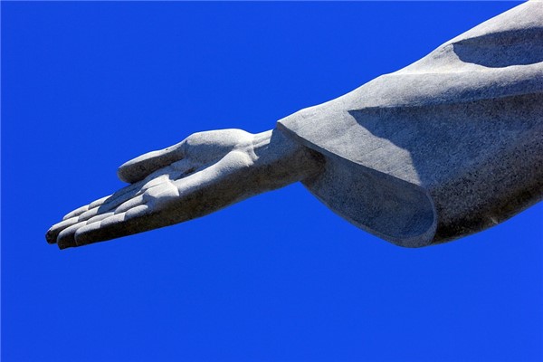 夢到了胳膊被砍斷是什麼兆頭_周公解夢