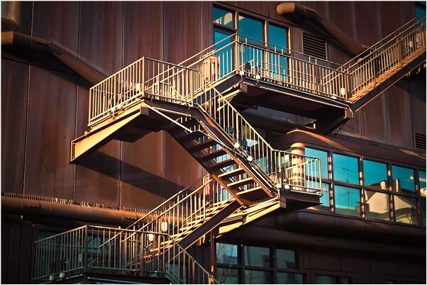 夢見老公和別人親熱做愛好不好_周公解夢官網