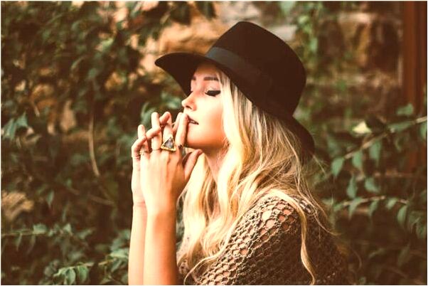 夢到了在同事面前裸體是不是好的徵兆呢_周公解夢官網