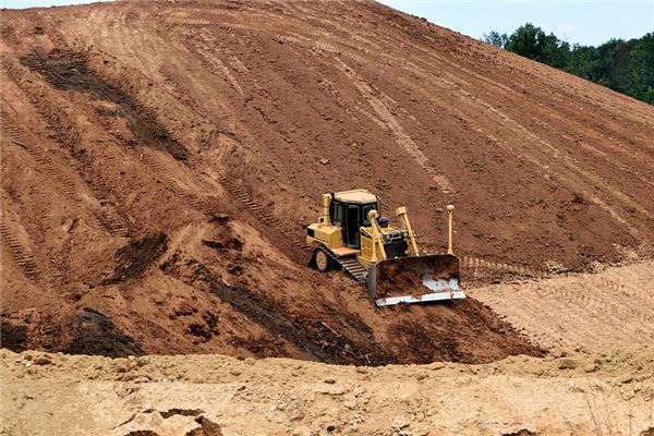 夢見泥土是什麼意思_周公解夢
