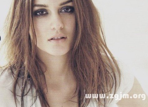 把前女友當炮友的星座男_十二星座