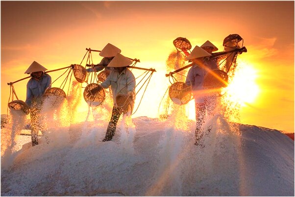 夢到抱著死去的奶奶聊天意味什麼_周公解夢官網