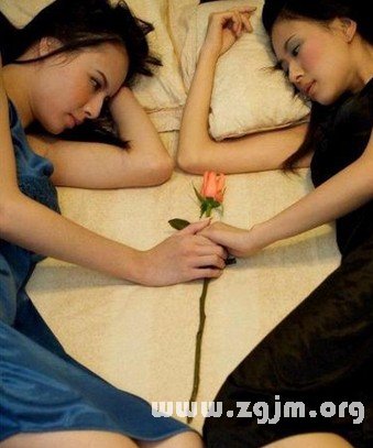 夢見自己成為同性戀_周公解夢