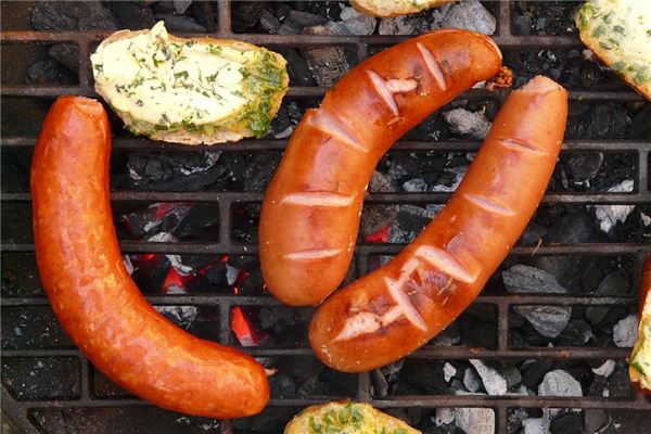 夢到紅腸是好事還是壞事_周公解夢