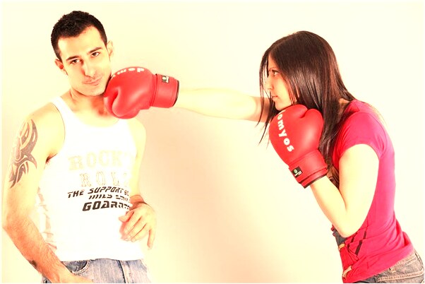 夢到共穿一衣怎么說_周公解夢官網