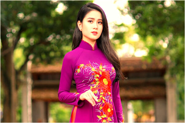 夢見女人全裸洗澡怎么說_周公解夢官網