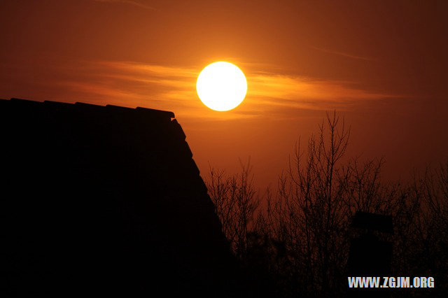 夢見好多同學在一起_周公解夢夢到好多同學在一起是什麼意思_做夢夢見好多同學在一起好不好_周公解夢官網