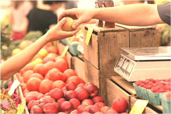 夢見爸爸開車撞死小孩滿地血是什麼預兆？_周公解夢官網