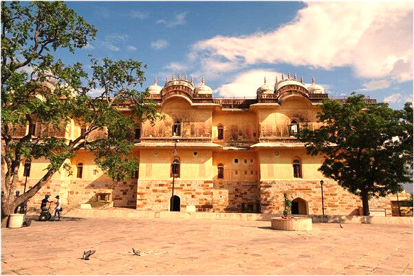 夢到了自己看自己的手掌意味著什麼_周公解夢官網