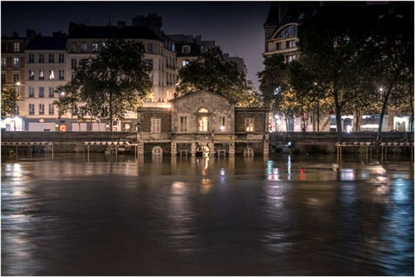 夢到了過世的父親腳腫是什麼意思？_周公解夢官網