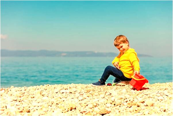 夢到被斷了的白蛇咬是啥預兆_周公解夢官網