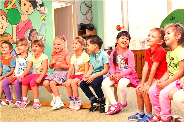 夢到了男友摸別的女人腿怎么說_周公解夢官網