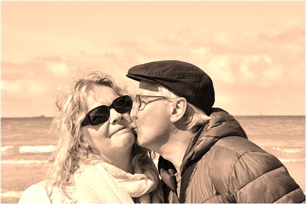 夢見我從陽台掉下去有什麼徵兆_周公解夢官網