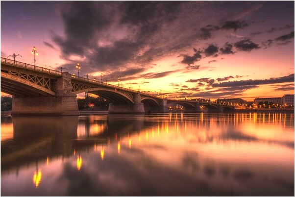 夢見老婆跟別人親什麼預兆_周公解夢官網