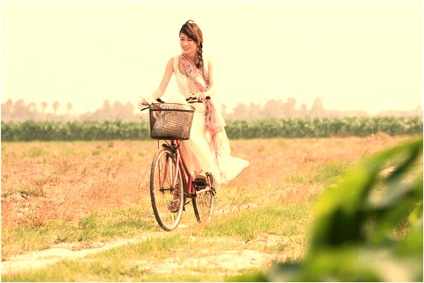 夢到夢把剝了皮的蛇抓在手中代表著什麼？_周公解夢官網