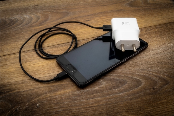 夢到了借充電線是什麼徵兆_周公解夢