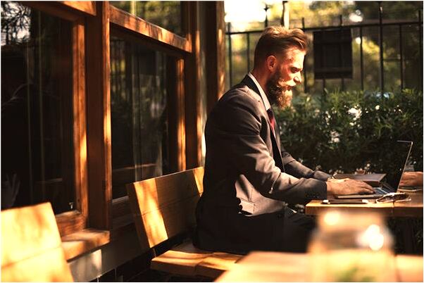 夢見清潔工在打掃房間是什麼兆頭_周公解夢官網