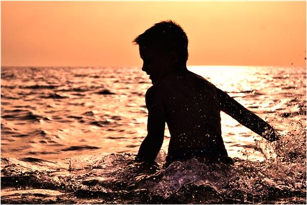 夢到了誤傷弟弟有什麼意思_周公解夢官網