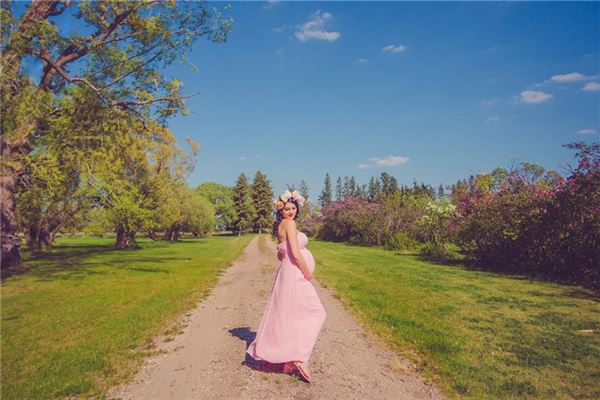 孕婦夢到生女兒_周公解夢