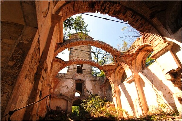 夢見樓梯每次都要爬過去有什麼含義_周公解夢官網